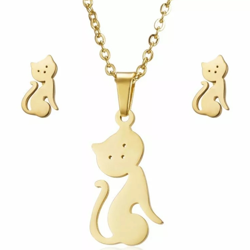 Gold Cat Necklace Set. NEW!
